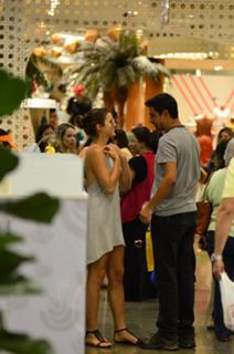 Bruna Marquezine feet photo thumbnail