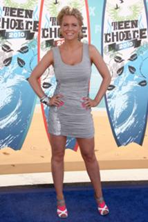 Carrie Keagan feet photo 5