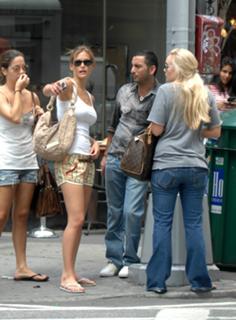 Bar Refaeli feet photo thumbnail