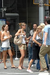 Bar Refaeli feet photo thumbnail