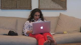 Colleen Ballinger feet photo thumbnail
