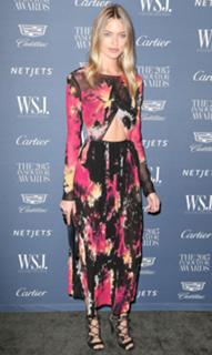 Martha Hunt feet photo thumbnail