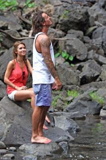 Audrina Patridge feet photo thumbnail