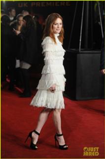 Julianne Moore feet photo thumbnail
