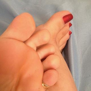 Jaqueline Mello feet photo thumbnail