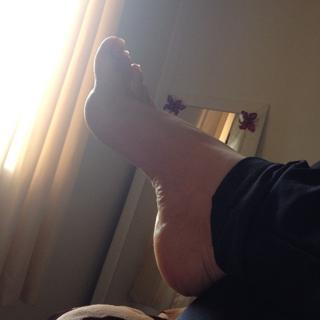 Jaqueline Mello feet photo thumbnail