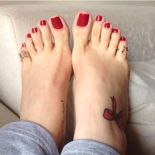 Jaqueline Mello feet photo thumbnail