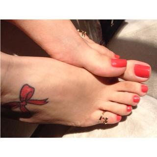 Jaqueline Mello feet photo thumbnail