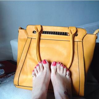 Jaqueline Mello feet photo thumbnail