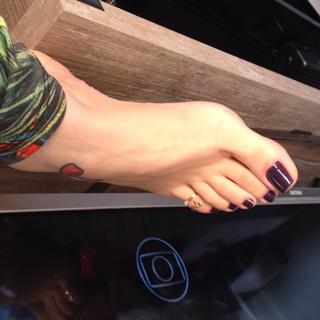 Jaqueline Mello feet photo thumbnail