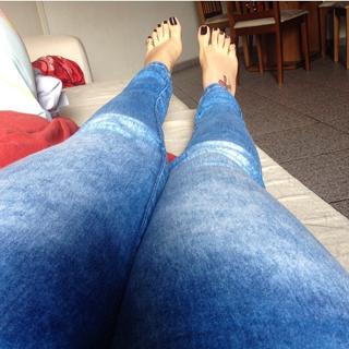 Jaqueline Mello feet photo thumbnail