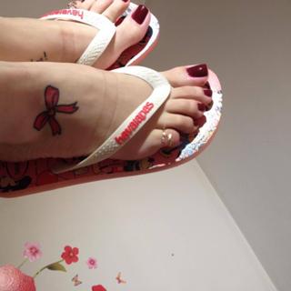 Jaqueline Mello feet photo thumbnail