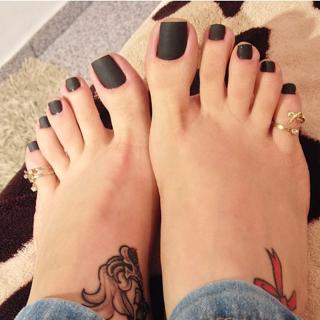Jaqueline Mello feet photo thumbnail