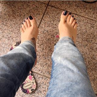 Jaqueline Mello feet photo thumbnail
