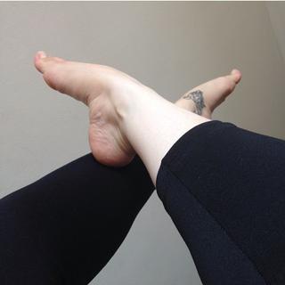Jaqueline Mello feet photo thumbnail