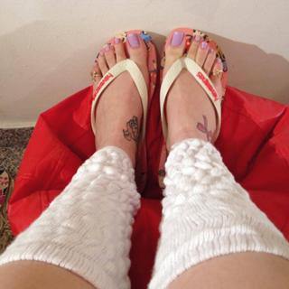 Jaqueline Mello feet photo thumbnail
