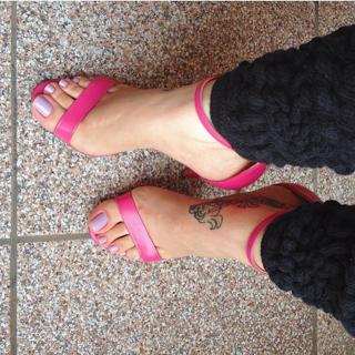 Jaqueline Mello feet photo thumbnail