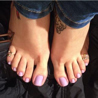 Jaqueline Mello feet photo thumbnail