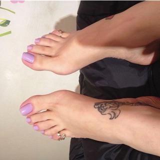 Jaqueline Mello feet photo thumbnail