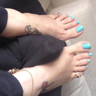 Jaqueline Mello feet photo thumbnail