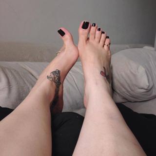 Jaqueline Mello feet photo thumbnail