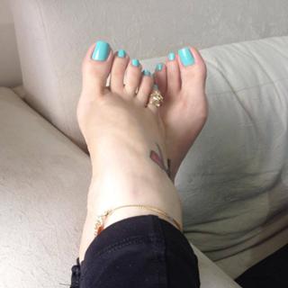 Jaqueline Mello feet photo thumbnail