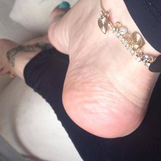 Jaqueline Mello feet photo thumbnail