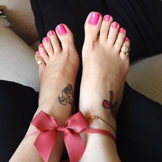 Jaqueline Mello feet photo thumbnail