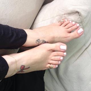 Jaqueline Mello feet photo thumbnail