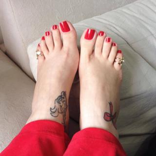 Jaqueline Mello feet photo thumbnail