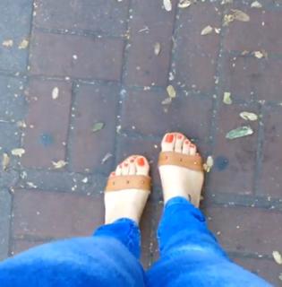 Jaqueline Mello feet photo thumbnail