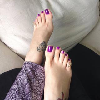 Jaqueline Mello feet photo thumbnail