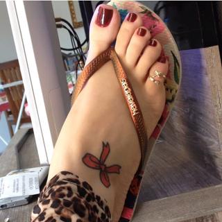 Jaqueline Mello feet photo thumbnail