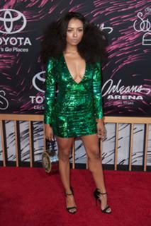 Kat Graham feet photo thumbnail