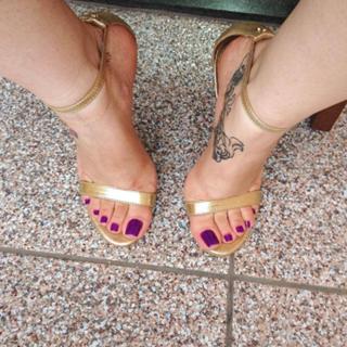 Jaqueline Mello feet photo thumbnail