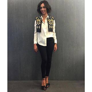 Caterina Balivo feet photo thumbnail