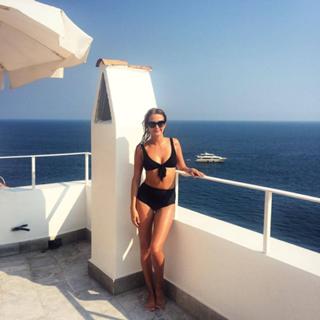 Millie Mackintosh feet photo thumbnail
