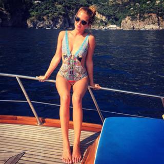 Millie Mackintosh feet photo thumbnail