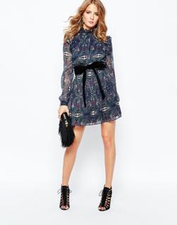 Millie Mackintosh feet photo thumbnail