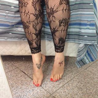Jaqueline Mello feet photo thumbnail
