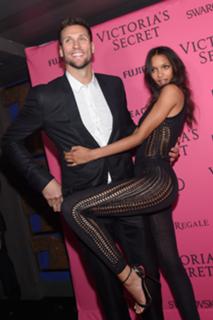 Lais Ribeiro feet photo thumbnail