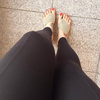 Jaqueline Mello feet photo thumbnail