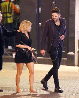 Caroline Flack feet photo thumbnail