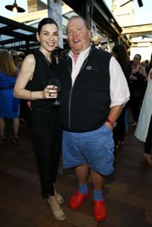 Julianna Margulies feet photo thumbnail