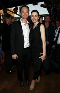 Julianna Margulies feet photo thumbnail