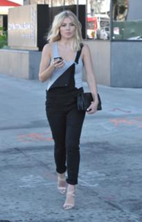 Mollie King feet photo thumbnail