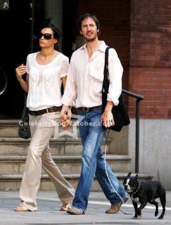 Famke Janssen feet photo thumbnail