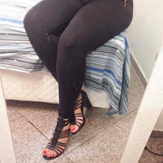 Jaqueline Mello feet photo thumbnail