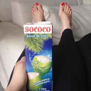 Jaqueline Mello feet photo thumbnail