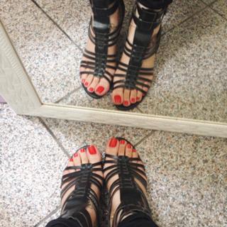 Jaqueline Mello feet photo thumbnail